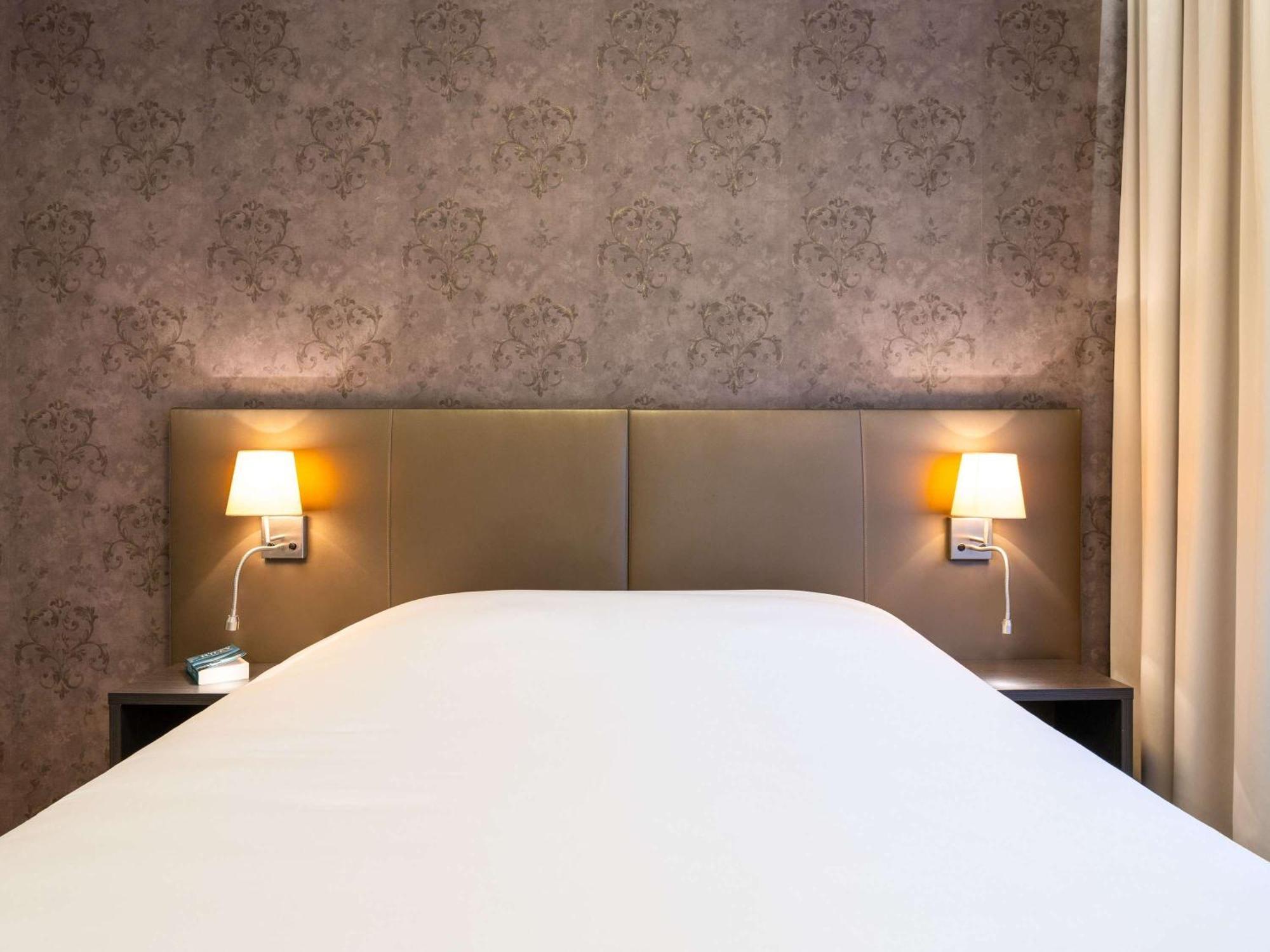 ibis Styles Hotel Brussels Centre Stéphanie Saint-Gilles Exterior foto