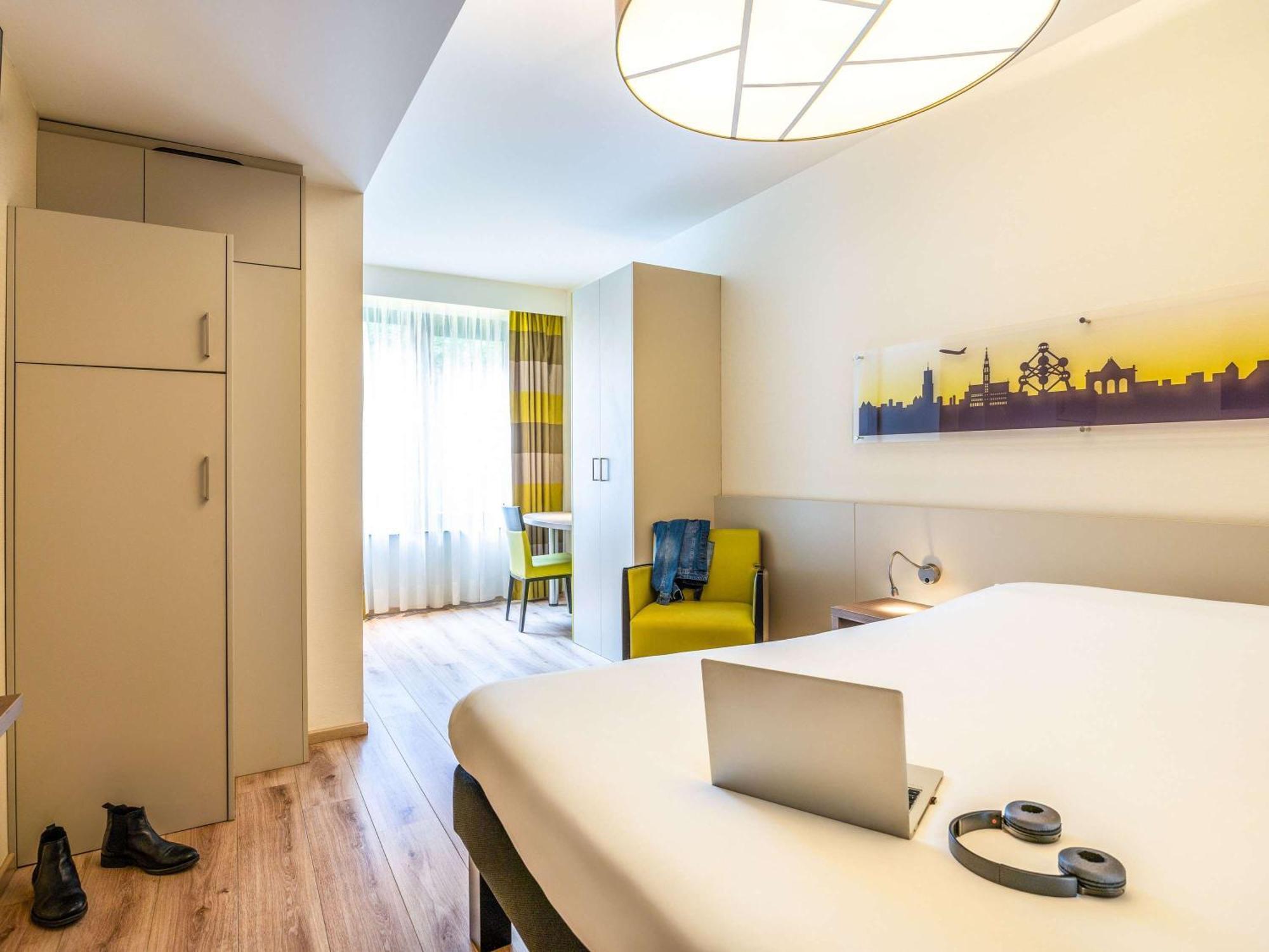 ibis Styles Hotel Brussels Centre Stéphanie Saint-Gilles Exterior foto