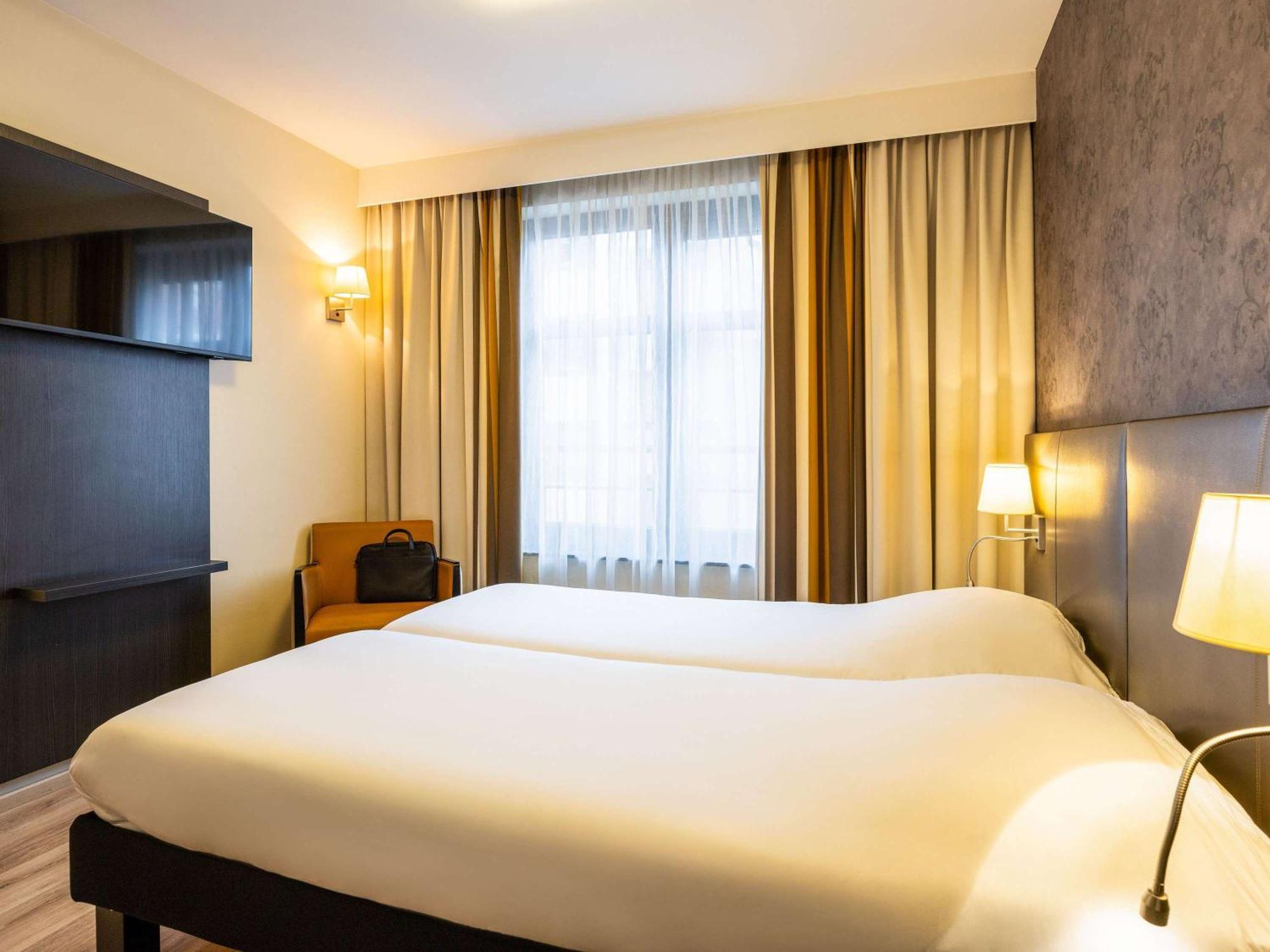 ibis Styles Hotel Brussels Centre Stéphanie Saint-Gilles Exterior foto