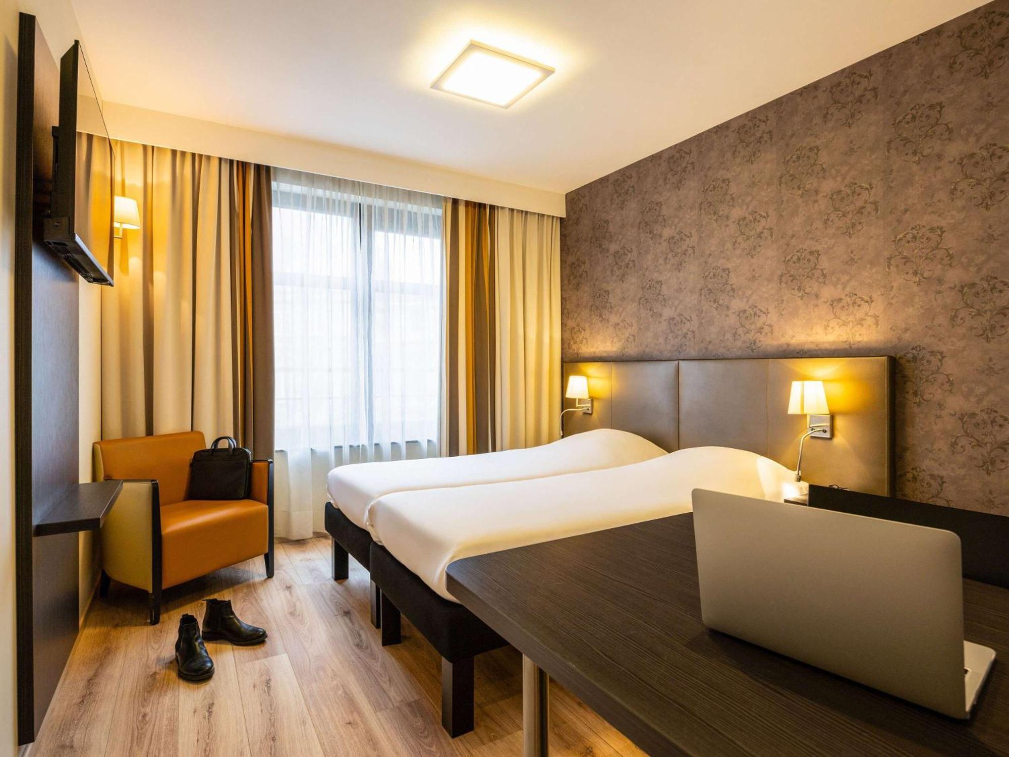 ibis Styles Hotel Brussels Centre Stéphanie Saint-Gilles Exterior foto