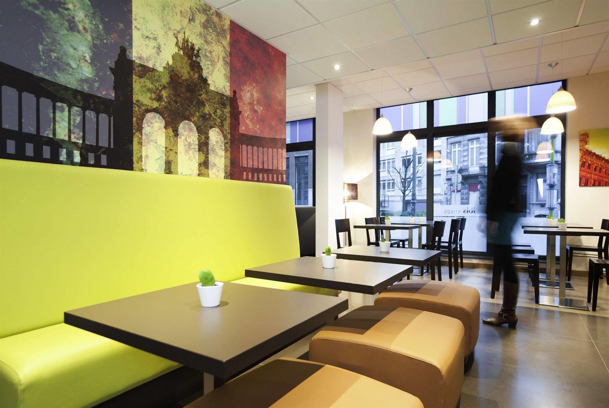ibis Styles Hotel Brussels Centre Stéphanie Saint-Gilles Exterior foto